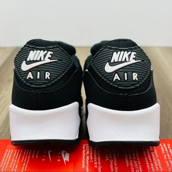 Nike Air Max 90 - Picture 5 of 7